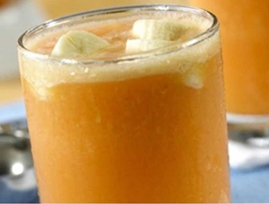 Koktejl s pomerančovým sorbetem